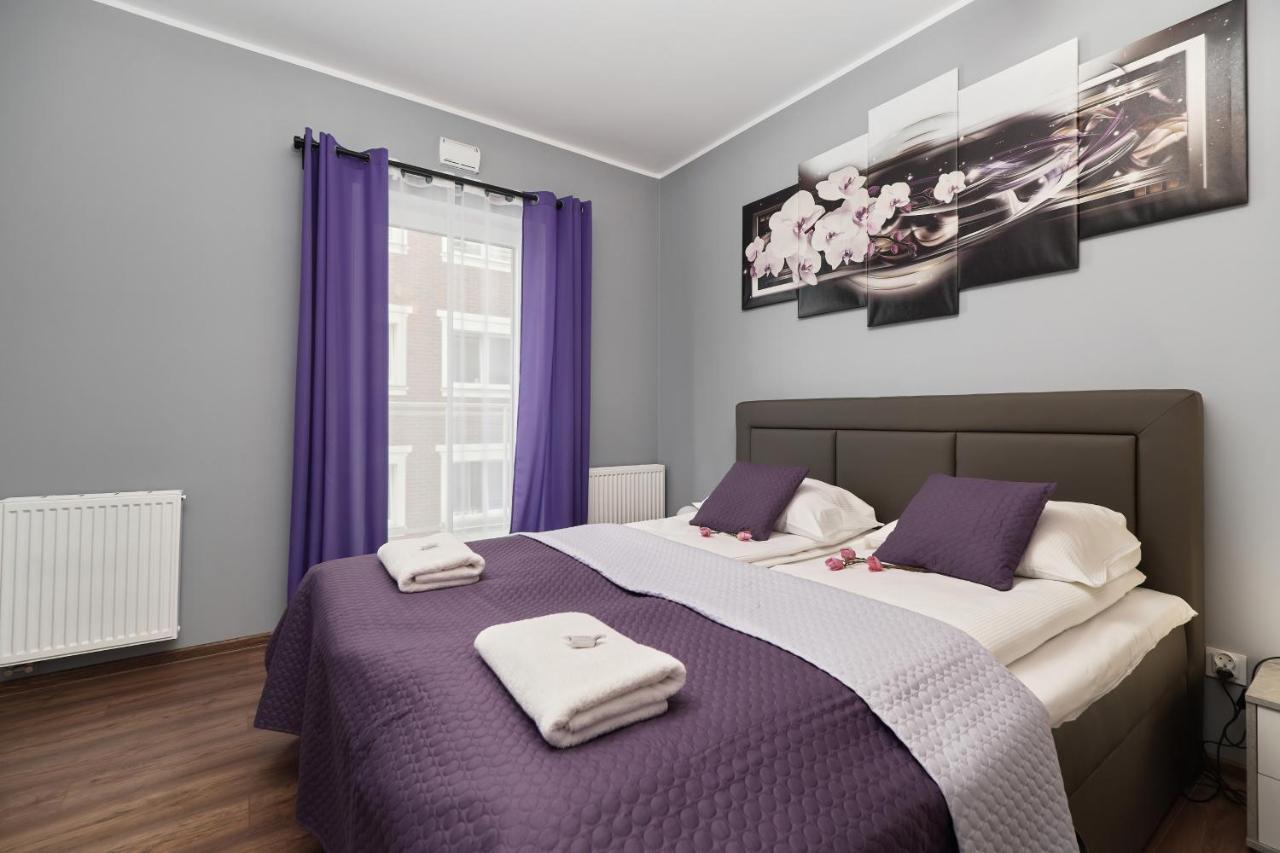 Apartments Wroclaw Jana Pawla II With Free Parking Wroclaw By Noclegi Renters Buitenkant foto